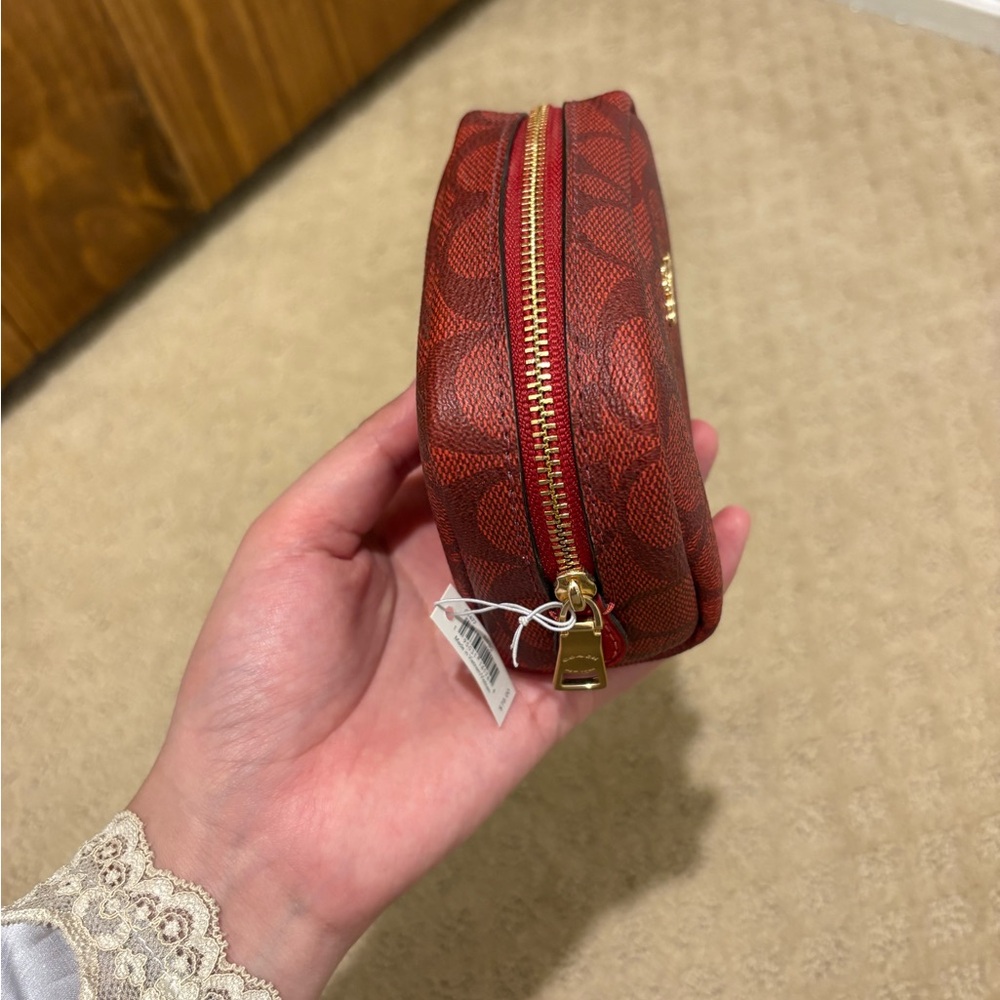 Coach Red Signature Compact Coin Case with Gold Logo - Picture 2 of 5